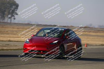 media/Dec-16-2023-Speed Ventures (Sat) [[975eaa35b2]]/Around the Pits/